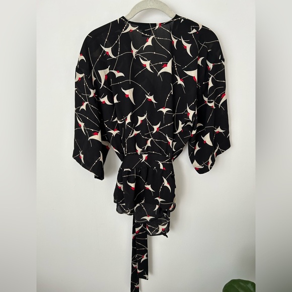 Trouvé sheer patterned wrap blouse. Size XXS. Great condition. - Picture 8 of 14